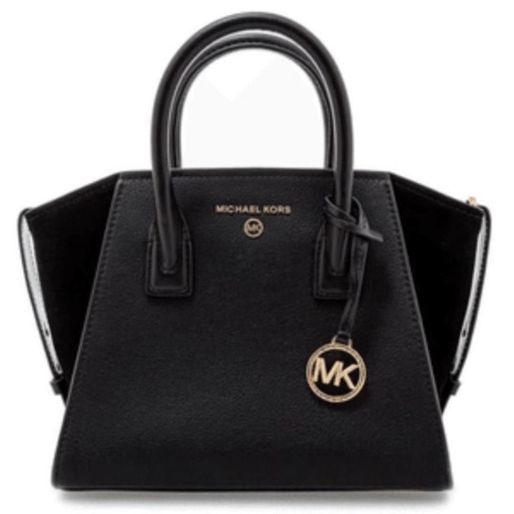 MICHAEL KORS Avril Satchel 
**NEW IN ORIGINAL PACKAGING**